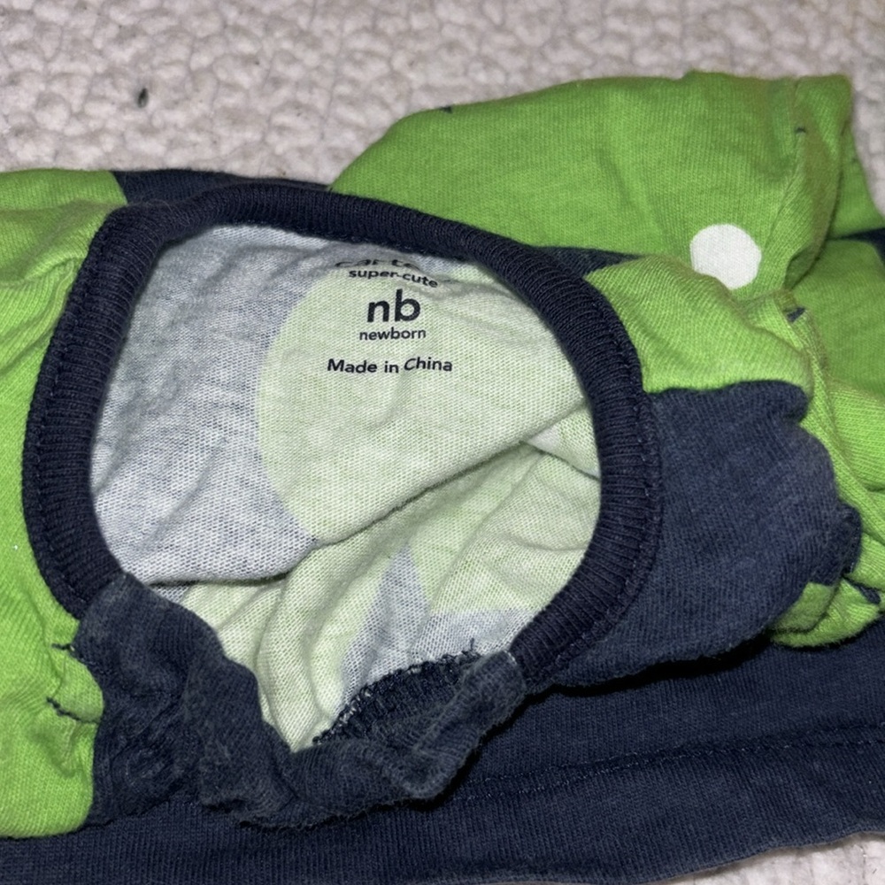 Girl’s NB bundle - Picture 5 of 9